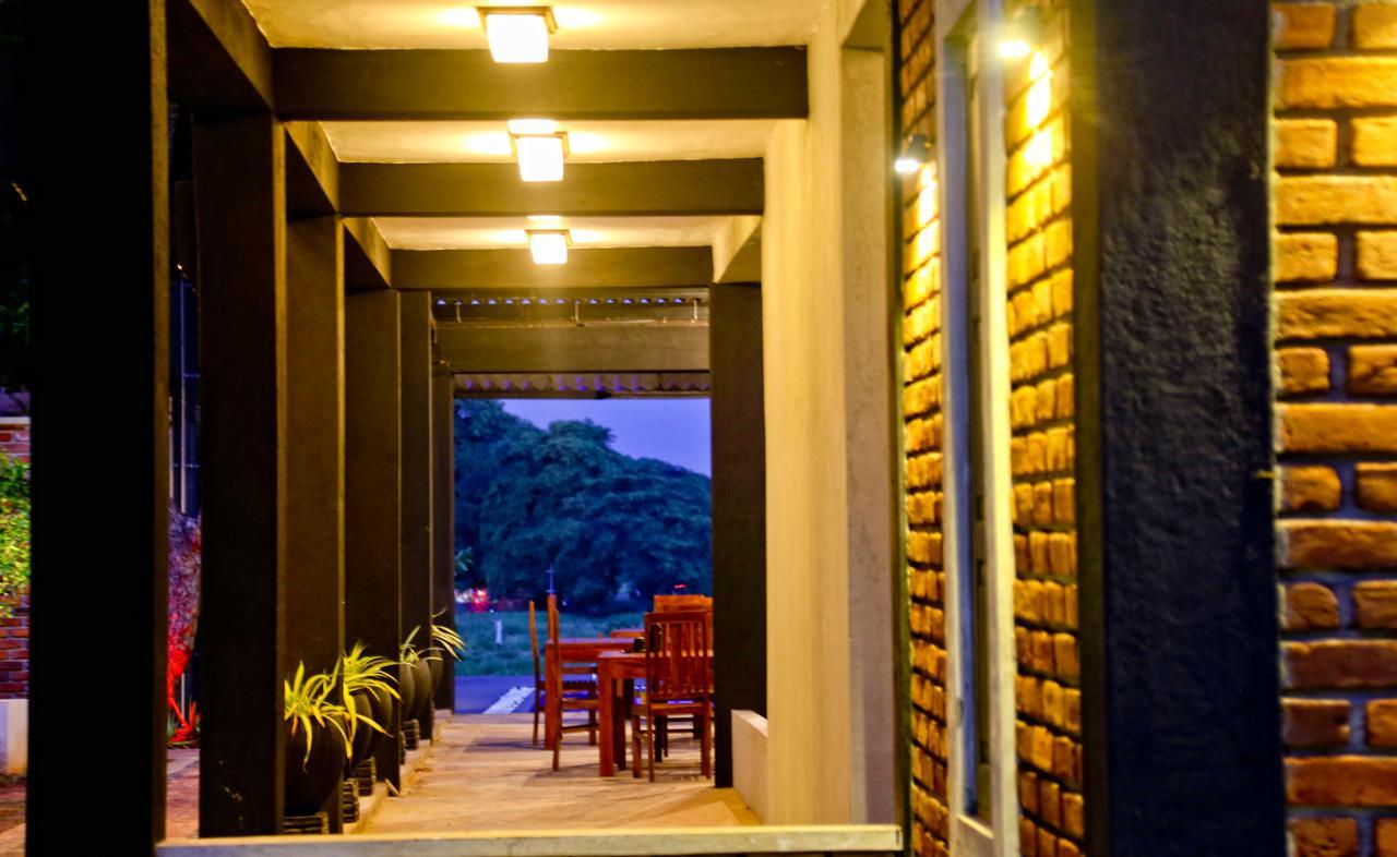Kubura Resort Anuradhapura Kültér fotó